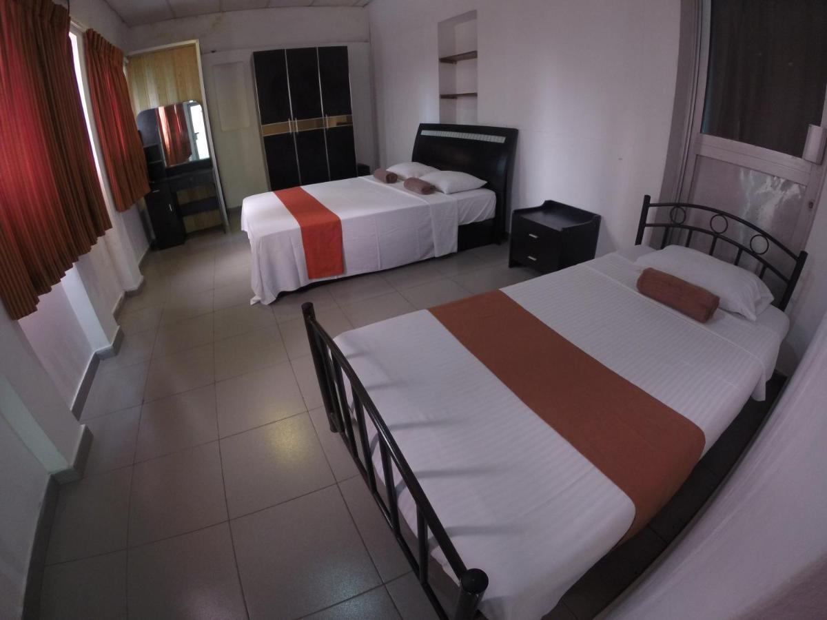 Hostel Backpack Lanka Colombo Exterior foto
